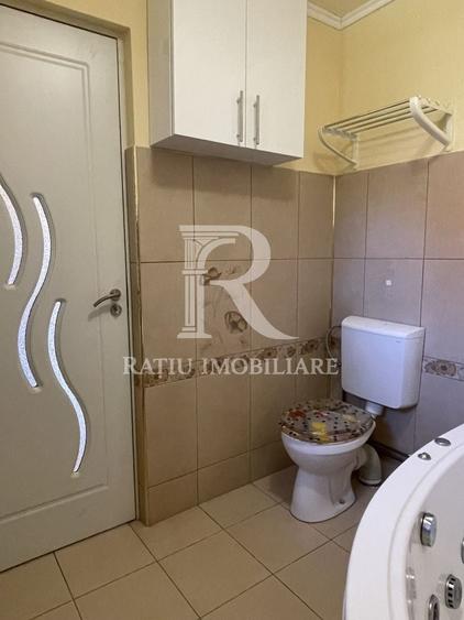 Casă individuală cu 1 camere cu Canalizare în Rogerius