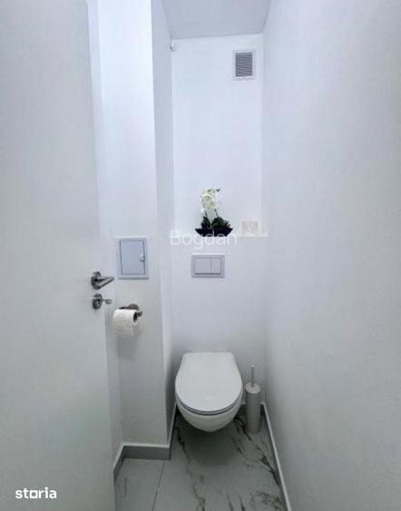 Apartament cu 4 camere în Drumul Taberei