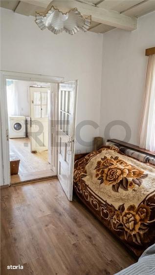 Casă cu 2 camere cu Teren 1597 Mp în Husasău de Tinca