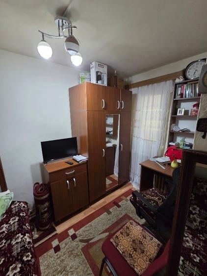 Garsonieră, mobilată în Baza 3