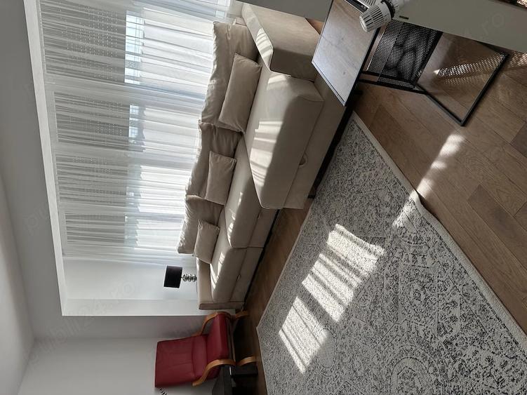 Apartament cu 3 camere semidecomandat în Militari