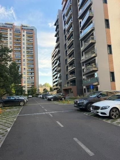 Apartament cu 3 camere decomandat în Vitan Mall