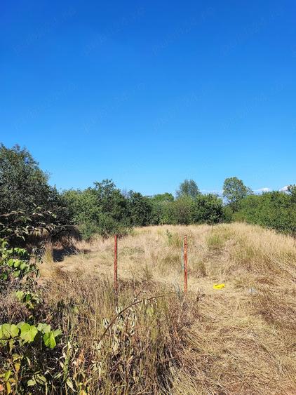 Casă cu 2 camere cu Teren 1400 Mp în Husasău de Tinca