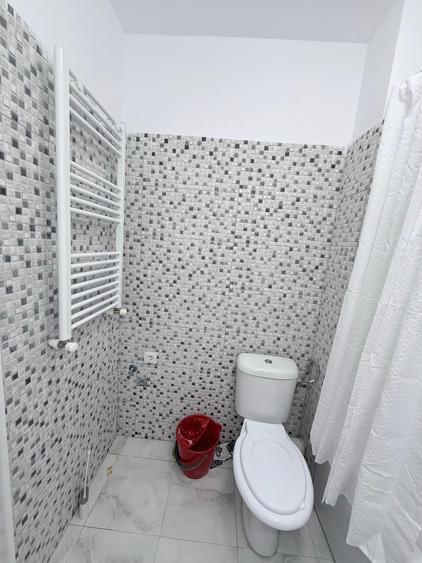 Apartament cu 2 camere semidecomandat în Militari
