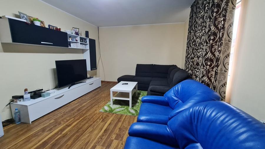 Casă individuală cu 4 camere cu Teren 500 Mp în Tărtășești