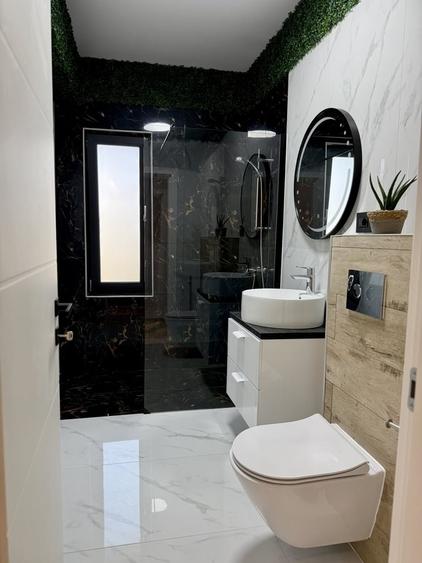 Casă cu 4 camere cu Teren 434 Mp în Central