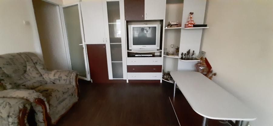 Vand apartament cu 2 camere Str.Tineretului - 3