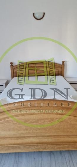Apartament cu 3 camere decomandat, mobilat în Ștrand