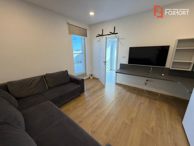 Apartament cu 4 camere decomandat, mobilat în Giroc