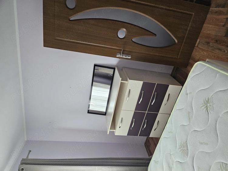 Apartament cu 3 camere semidecomandat în George Enescu