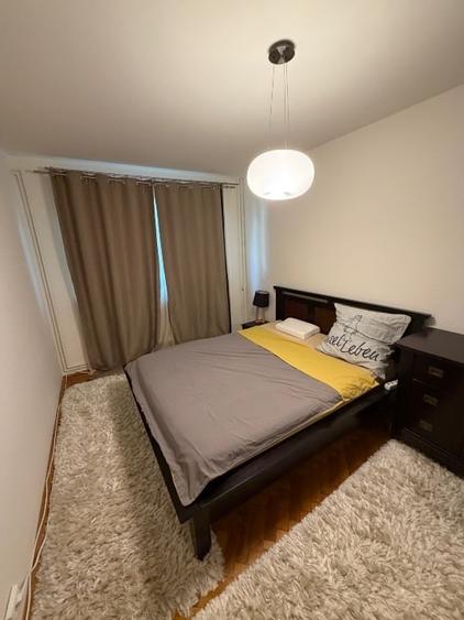 Apartament cu 2 camere semidecomandat, mobilat în Take Ionescu