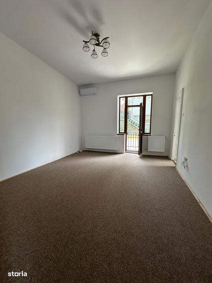 Casa D+P 120 mp curte 40 m - 3