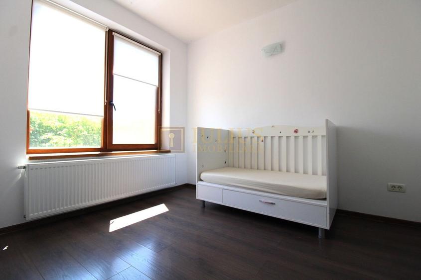Duplex cu 5 camere cu Canalizare în Buziașului