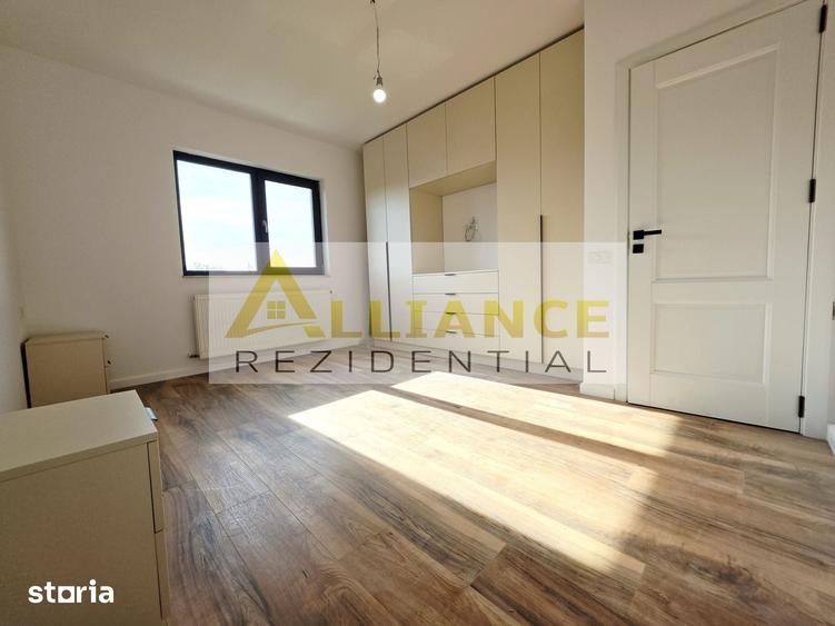 Casă cu 4 camere cu Teren 380 Mp în Central