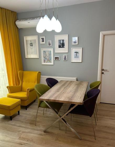 Apartament cu 2 camere semidecomandat, mobilat în Timpuri Noi