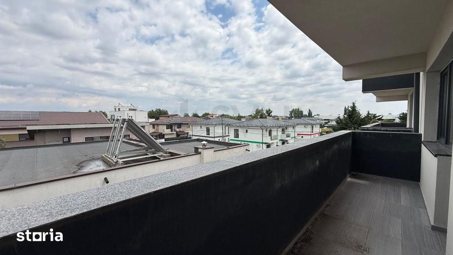 Apartament cu 3 camere semidecomandat în Odăile
