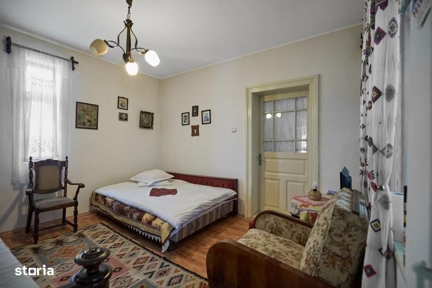 Casă cu 4 camere în Valea Mare