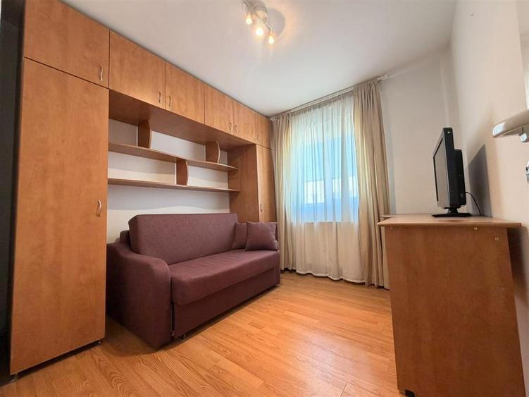 Apartament cu 2 camere semidecomandat în Bartolomeu