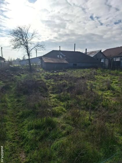 Casă în Făcăeni