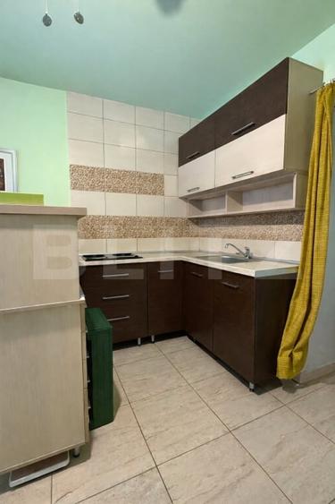 Apartament cu 3 camere decomandat, mobilat în Sângeorgiu de Mureș