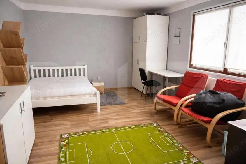 Casă cu 5 camere cu Teren 600 Mp în Mănăștur