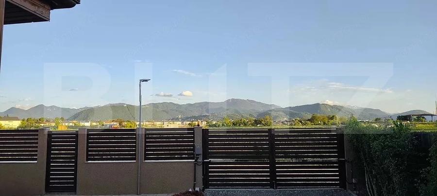 Casa complet mobilata, priveli?te spectaculoasa spre Ciuca? ?i Piatra Craiului - 6