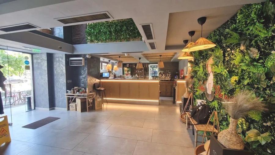 Spațiu comercial, de 227.7799987793 mp, în Decebal