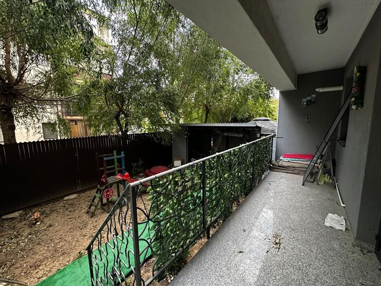 Apartament cu 2 camere decomandat, mobilat în Dobroești