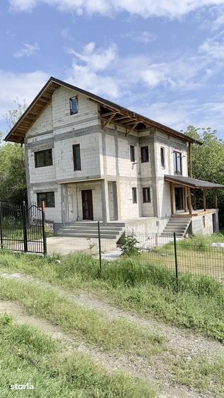 CASA CU TEREN 1200 MP| STR. APUSULUI - COPACELU - 18