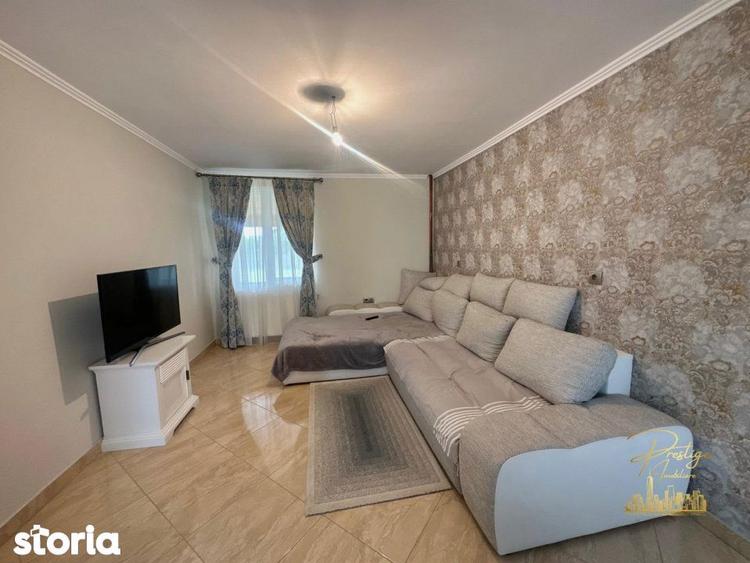 Casă cu 4 camere cu Canalizare în Sântandrei
