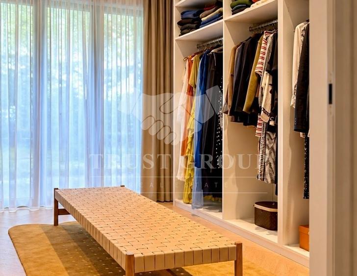 Apartament cu 3 camere decomandat, mobilat în Eminescu