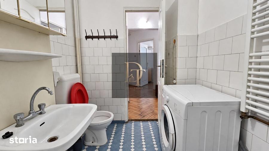 Apartament cu 2 camere decomandat în Tractorul