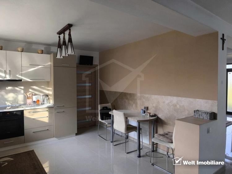 Casă individuală cu 5 camere cu Teren 2586 Mp în Iris