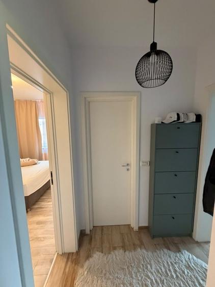 Apartament cu 3 camere decomandat în Dumbrăvița