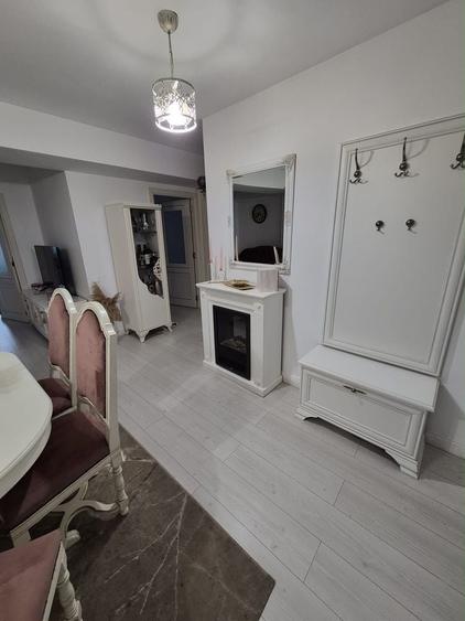 Apartament cu 3 camere decomandat în Mărăști