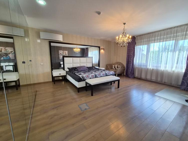 Casă individuală cu 5 camere cu Canalizare în Pipera
