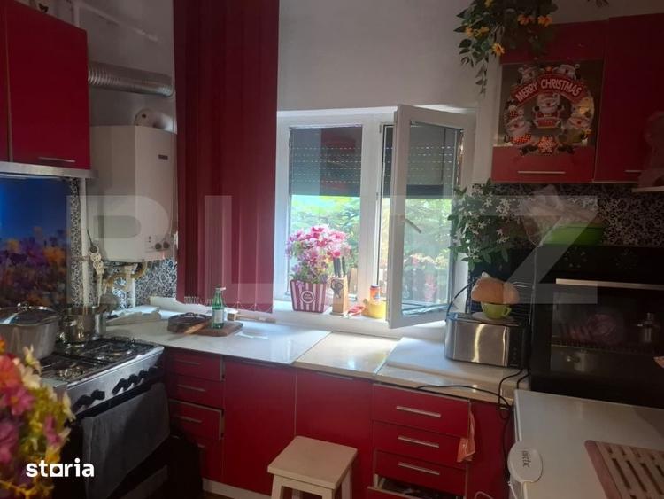 Casă cu 3 camere cu Teren 1980 Mp în Central