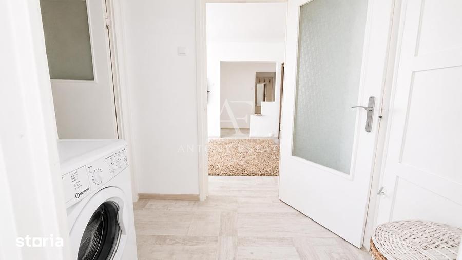 Apartament cu 2 camere semidecomandat, mobilat în Decebal