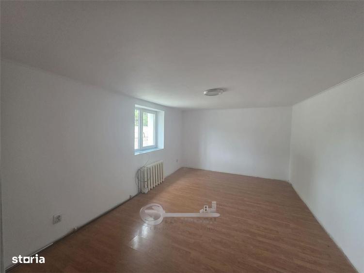 Apartament cu 3 camere decomandat în Dancu