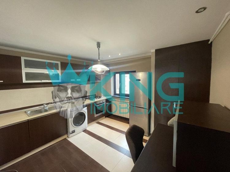 Apartament cu 3 camere decomandat, mobilat în Decebal