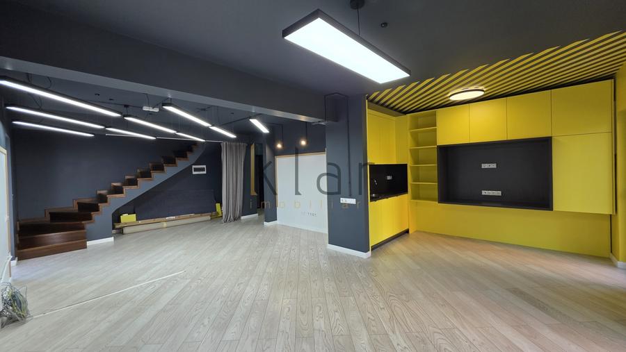 Casă individuală cu 14 camere cu Teren 600 Mp în Zorilor