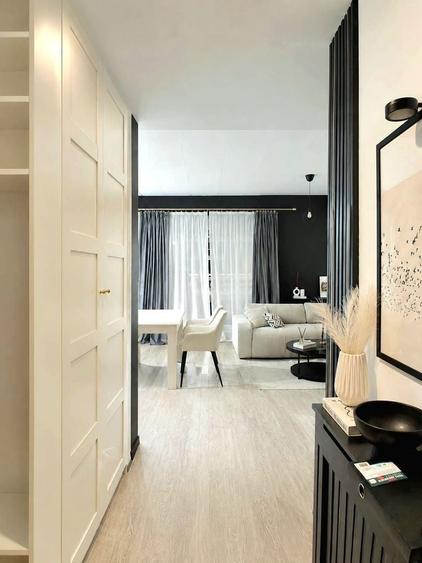 Apartament cu 2 camere decomandat, mobilat în Torontalului