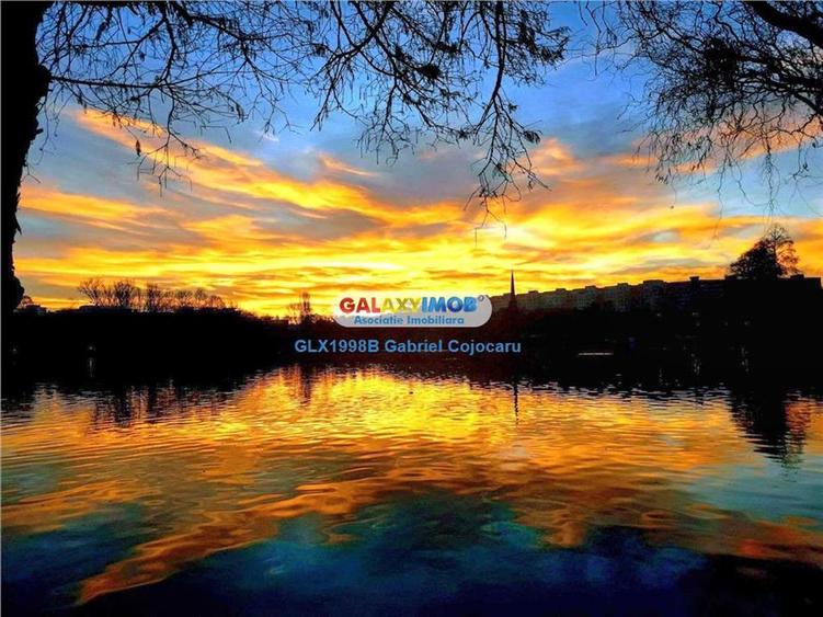Casă cu 5 camere cu Teren 4500 Mp în Snagov