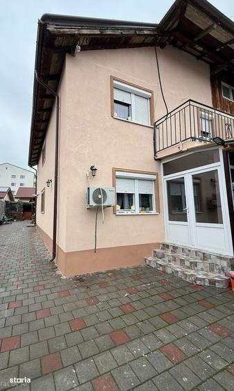 Casă cu 3 camere cu Teren 260 Mp în Central