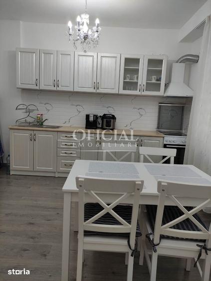 Apartament cu 2 camere decomandat în Sopor