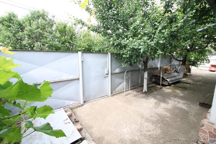 Casă individuală cu 3 camere cu Teren 1000 Mp în Vânători