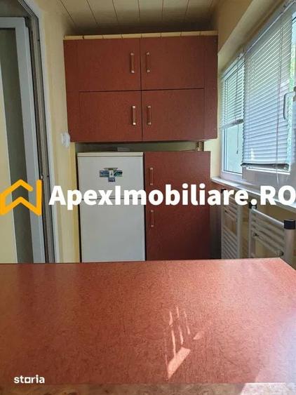 Apartament cu 2 camere decomandat în Colentina