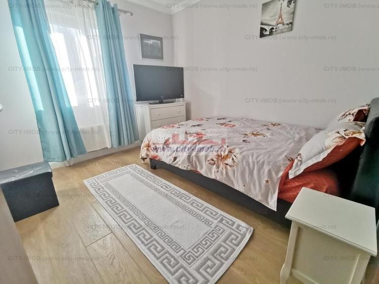 Apartament cu 3 camere decomandat în Băneasa