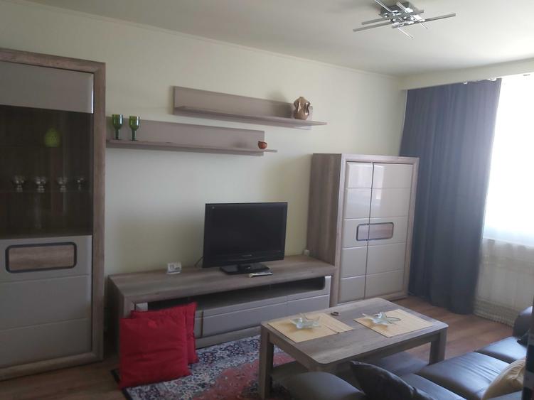 Apartament cu 3 camere decomandat în Ultracentral
