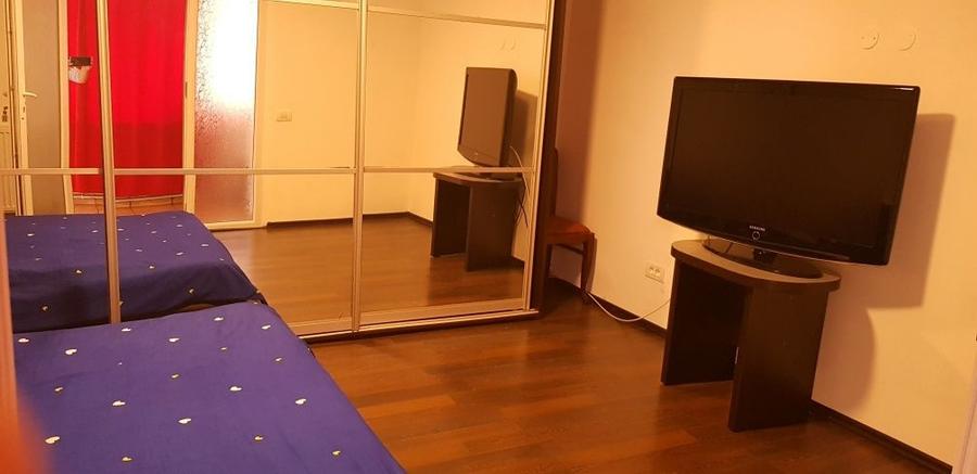 Casă cu 1 camere decomandat în Viile Noi